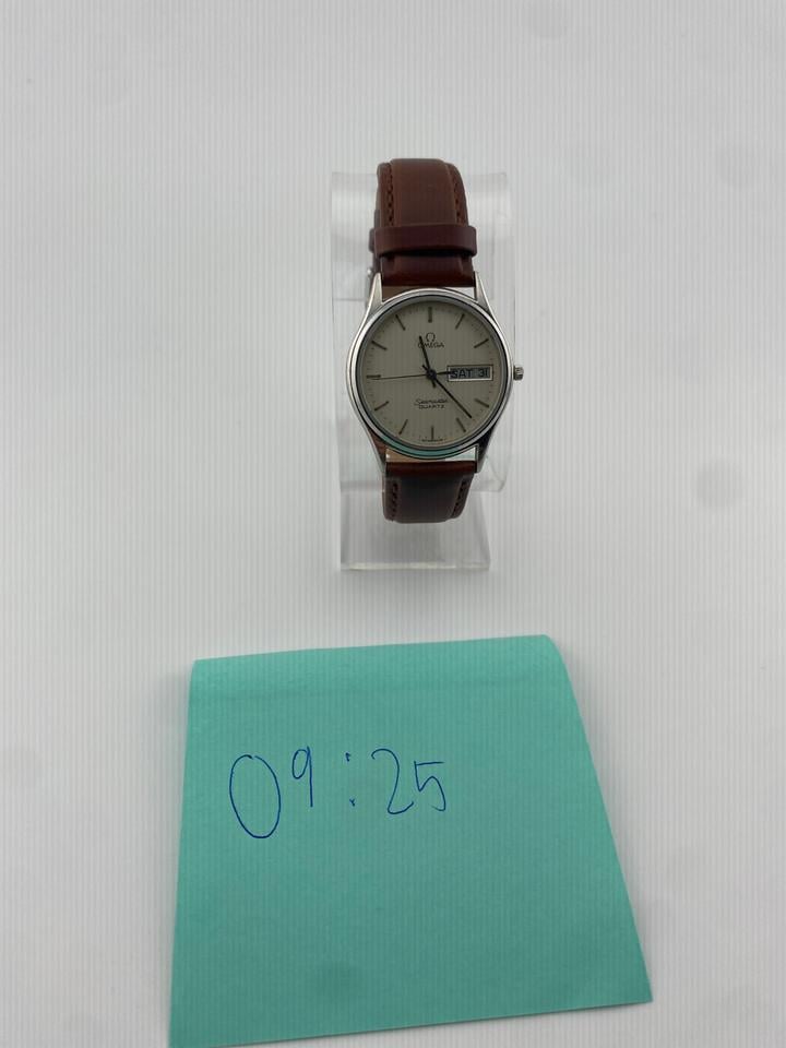 Omega Seamaster Rare Vintage Quartz Bilingual Date Reference 1437
