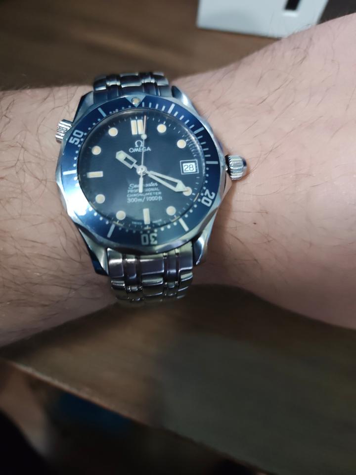 Omega Seamaster Professional Diver 300M James Bond Style 2551.80