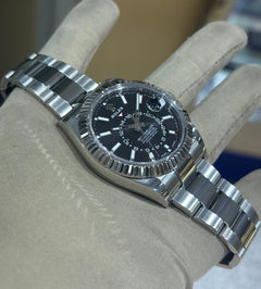 Rolex Sky-Dweller 326934 Black Dial 42mm Full Set