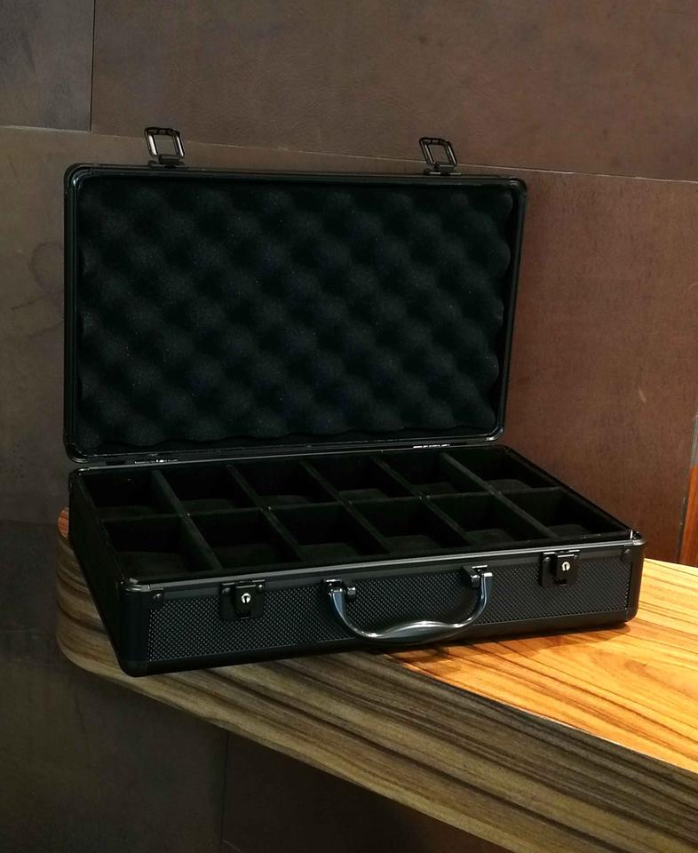 Aluminium Watch Travel Case - 12 Watch Capacity
