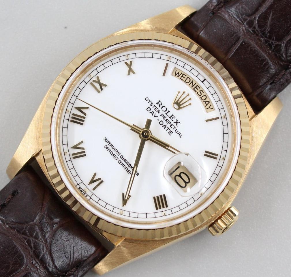 Rolex Day-Date 36 18038 Yellow Gold White Roman Dial Leather Strap