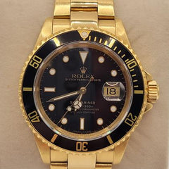 Rolex Submariner Date 16618 18K Yellow Gold