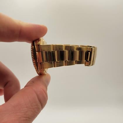 Rolex Submariner Date 16618 18K Yellow Gold