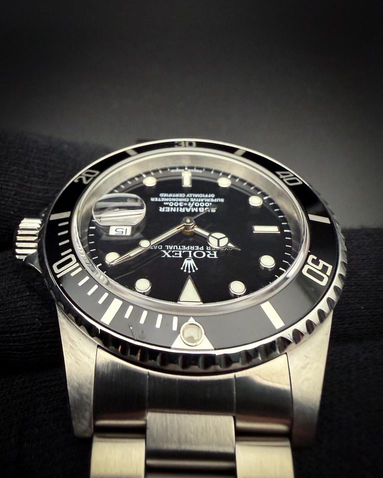 Rolex Submariner Date 16610 1999