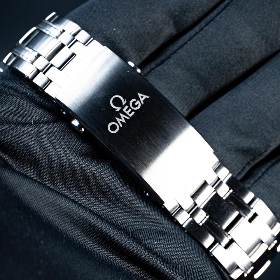 Omega Seamaster Diver 300 M Co-Axial Master Chronometer 42mm Blue Dial 210.30.42.20.03.001