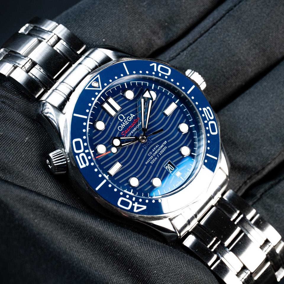 Omega Seamaster Diver 300 M Co-Axial Master Chronometer 42mm Blue Dial 210.30.42.20.03.001
