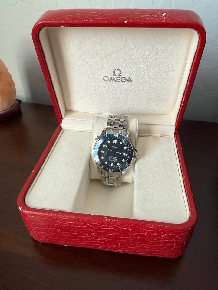 Omega Seamaster Diver 300 M James Bond 2006 2531.80