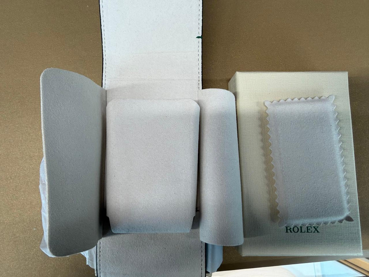 Single-Watch Travel Pouch Box