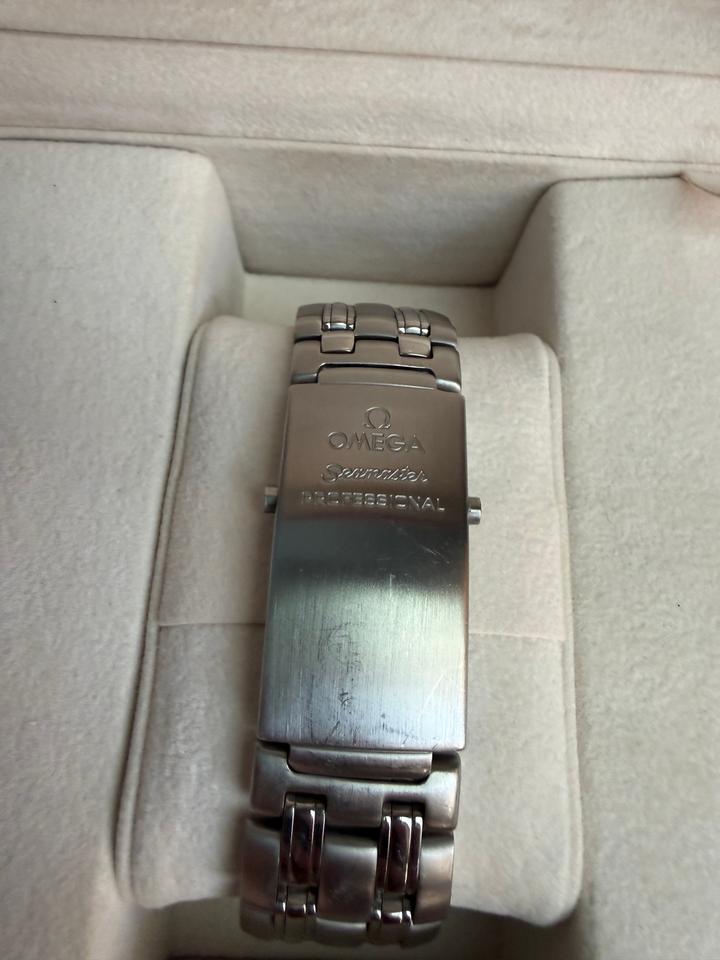 Omega Seamaster Diver 300 M James Bond 2006 2531.80