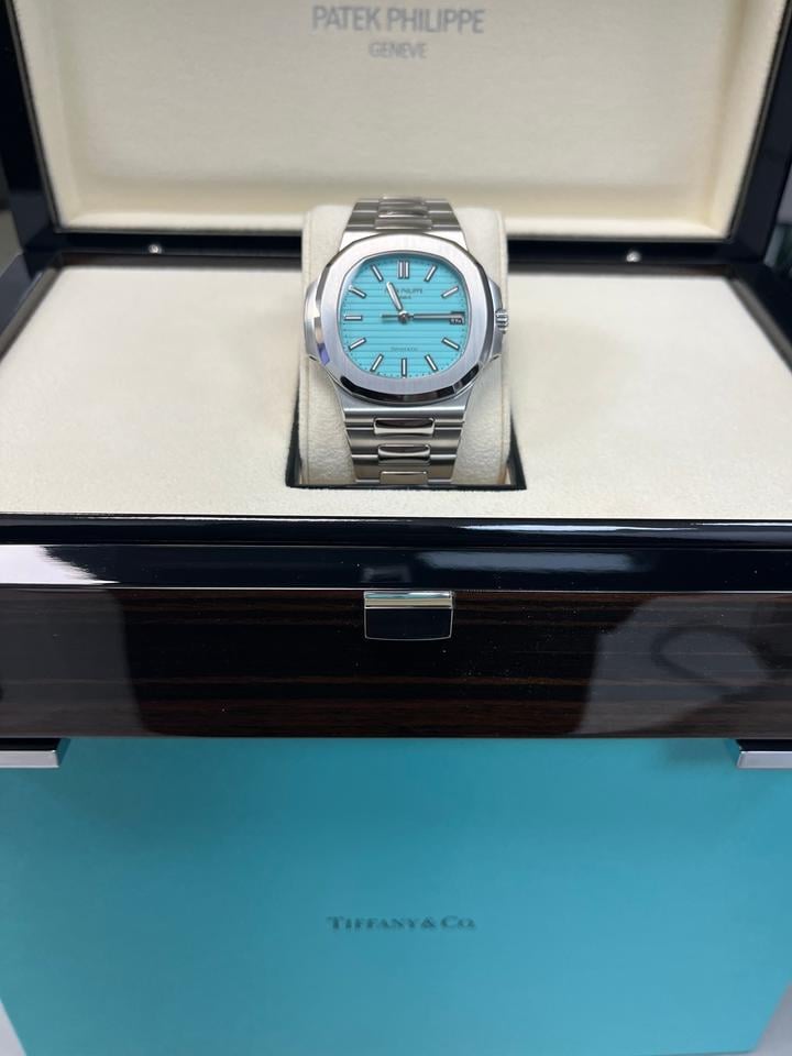 Patek Philippe Nautilus 5711/1A-018 Tiffany & Co. Blue Dial